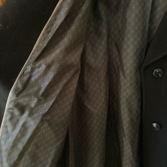 Cashmere/Wool blend black coat, mid length, size 12 - Picture 4 of 7